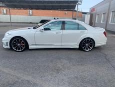 Mercedes-Benz S-Класс