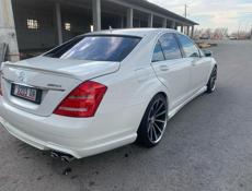 Mercedes-Benz S-Класс