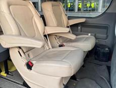Toyota HI-ACE