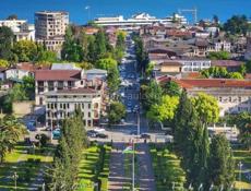 УЧАСТОК 4, 5 СОТКИ В СТАРОМ СУХУМЕ ПО УЛ. ЗВАНБА