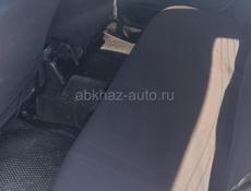 Audi 100