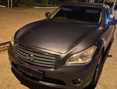Nissan fuga