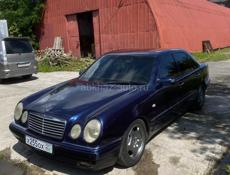 Mercedes-Benz E-Класс