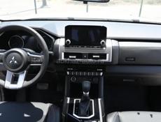 Mitsubishi L 200