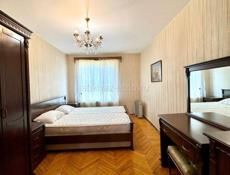 4 - К. КВАРТИРА В ЦЕНТРЕ СУХУМА
