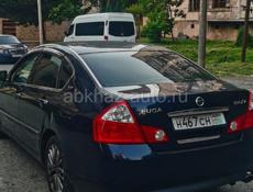 Nissan fuga