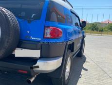 Toyota FJ Cruiser