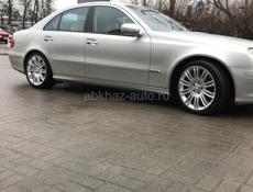Mercedes-Benz E-Класс