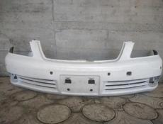 Бампер и фара Toyota crown