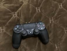Продою ps4 в нормальном состоянии 