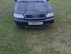 Audi 100