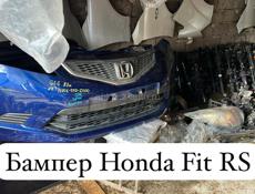 Honda Fit лобовое стекло, дверь багажника, фары, бампер, , стопы и много других запчастей в наличии и под заказ 