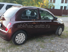 Nissan March