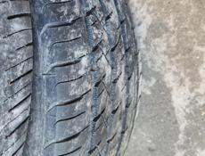  2 штуки 235/45 r17 Даром, все видно на фото