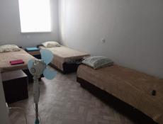 Сдам маленький дома по суточно в городе Очамчира, в 300 метров от центра, до моря 150 метров, 2 комнаты, 5 спальных мест, кухня, сан узел, WI-FI, отдельный вход и дворик. Цена договорная ( Звонить по номеру +79407762166 или +79407779985 )