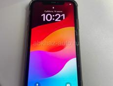 Продаю айфон 11 помять 128 акум 77 срочно за 23 