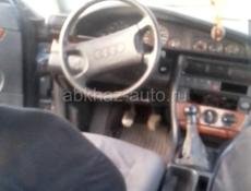 Audi 100