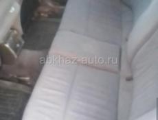 Audi 100