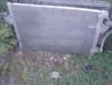 От Форда радиатор 2,0и кондиционер
