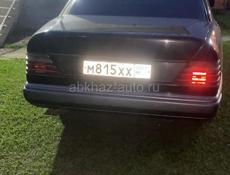Mercedes-Benz 124