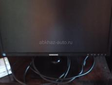 Монитор SAMSUNG. 