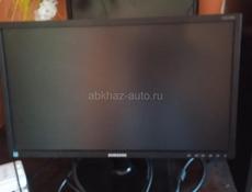 Монитор SAMSUNG. 