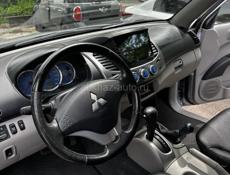 Mitsubishi L 200