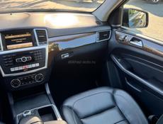 Mercedes-Benz ML