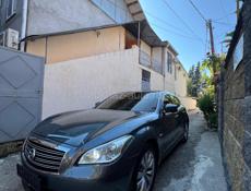 Nissan fuga