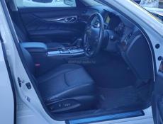 Nissan fuga