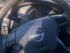 Opel Signum