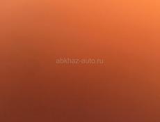 Продаю витринный холодильник 