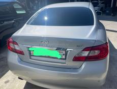 Infiniti