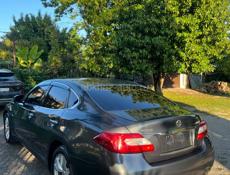 Nissan fuga