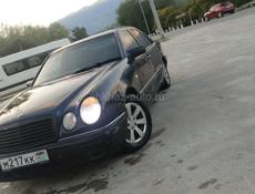 Mercedes-Benz E-Класс