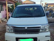 Nissan Elgrand