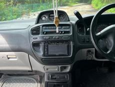 Mitsubishi L 400