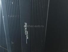 Играет четко 