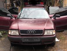 Audi 80