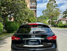 Infiniti