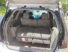 Mitsubishi Grandis