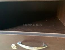 Письменный стол с ящиками 