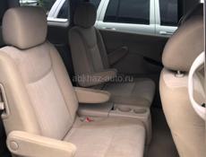 Nissan Quest