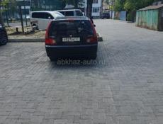 Nissan Stegea