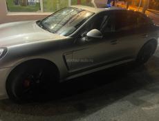 Porsche 911 Carrera