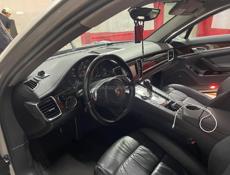Porsche 911 Carrera