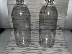 Продам бутылки 1 литр и 05 . 