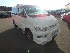 Mitsubishi Space Gear