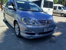 Toyota Ipsum