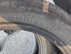 Продаю две шины Pereli R16 205/55